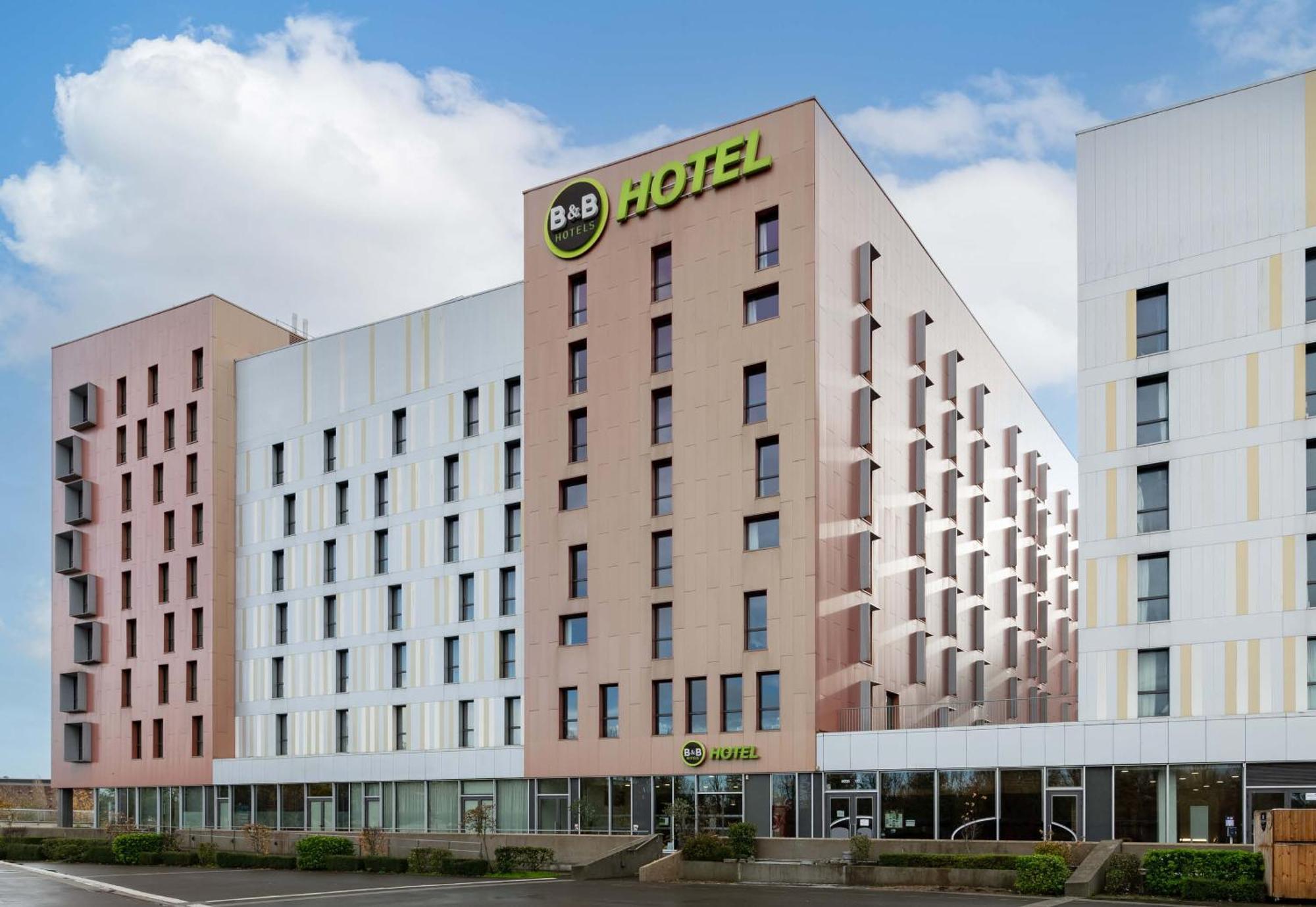 Lille Grand Stade Hotel