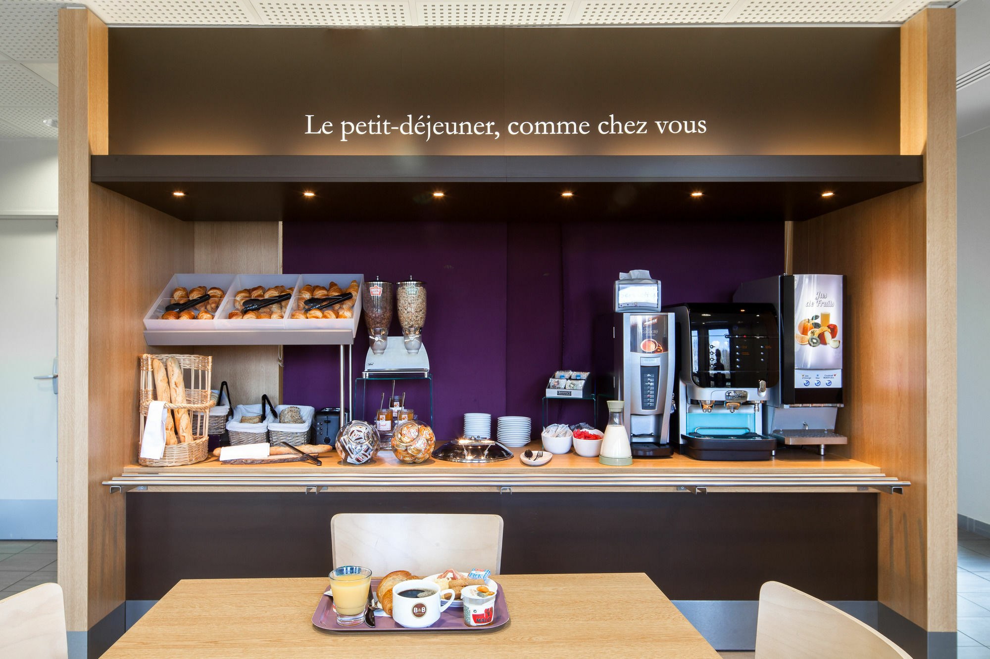 Lille Grand Stade Hotel 3*