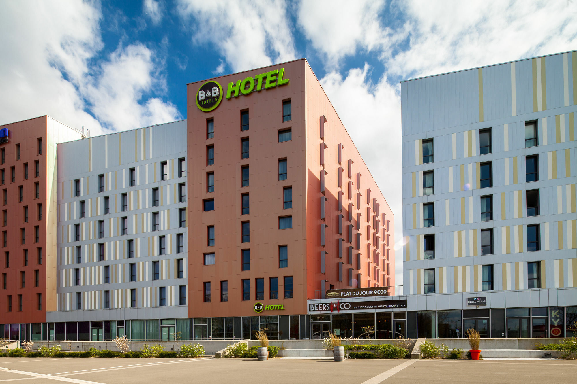 Lille Grand Stade Hotel